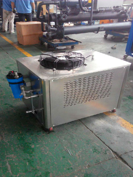 上海箱式冷水機，嘉定冷水機組，大型螺桿式冷水機組